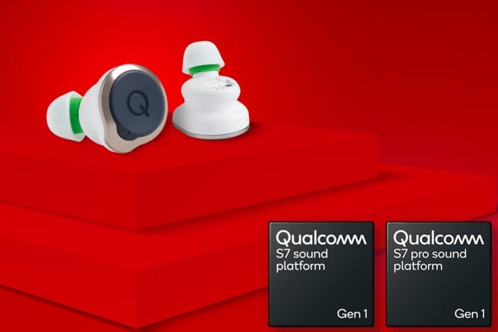 Image of Qualcomm-branded earbuds with tiles for Qualcomm's S7 and S7 Pro Gen 1 sound platform.
