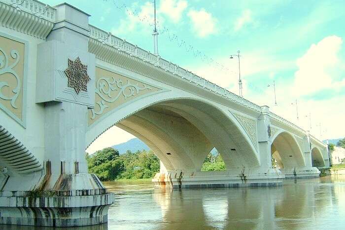Iskandaria Bridge