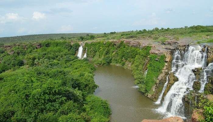 Ethipothala Waterfalls, one of the tourist places near Hyderabad